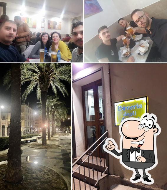 Gli esterni di Birreria Degli Amici (UNICA SEDE CATANZARO CITTÀ)