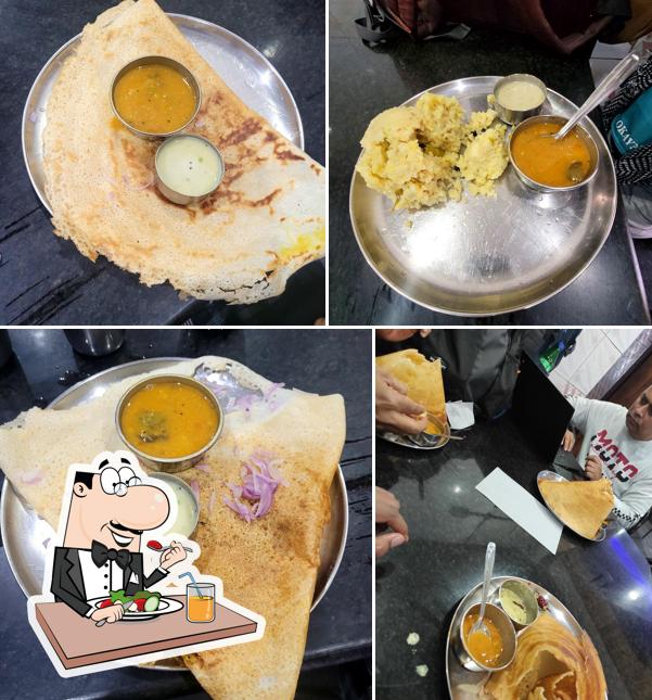 Food at Radhika Chettinadu Hotel
