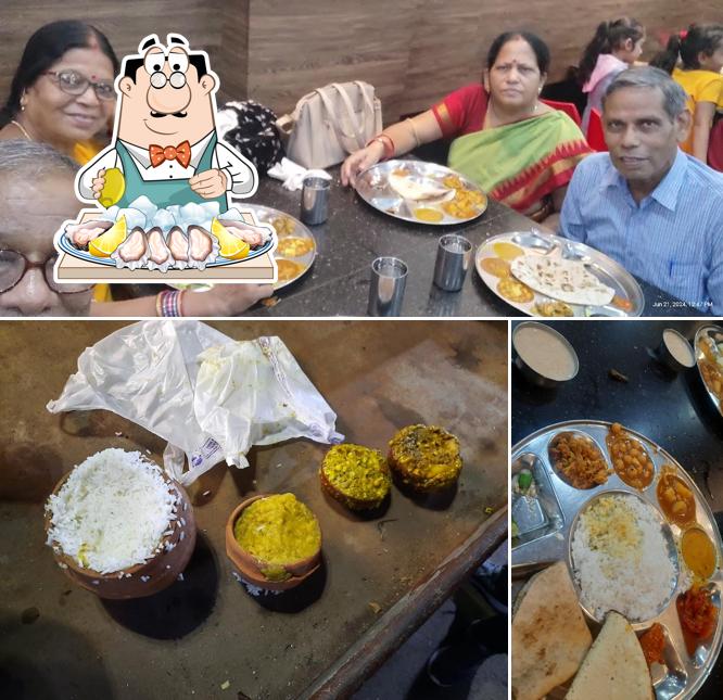 Oysters at Shree Balaji Bhojnalaya ଶ୍ରୀ ବାଲାଜୀ ଭୋଜନାଳୟ