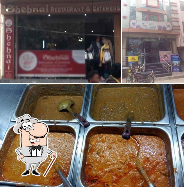 The restaurant's exterior and food