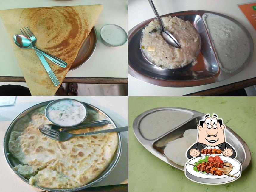 Food at Shri Wadeshwar Bhuvan