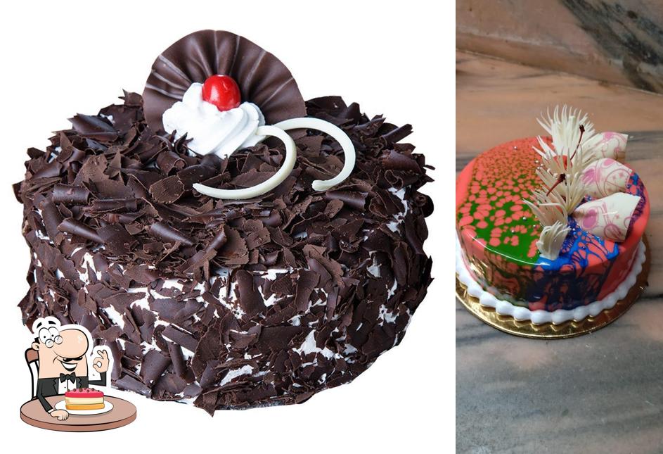 See the photo of New Famous Bakery Sidhari - Cake in Azamgarh