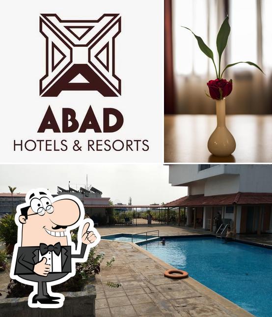 See this pic of Abad Plaza Kochi