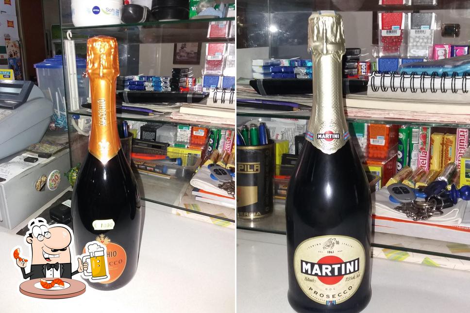 Puoi prenderti un rinfrescante bicchiere di birra chiara o scura