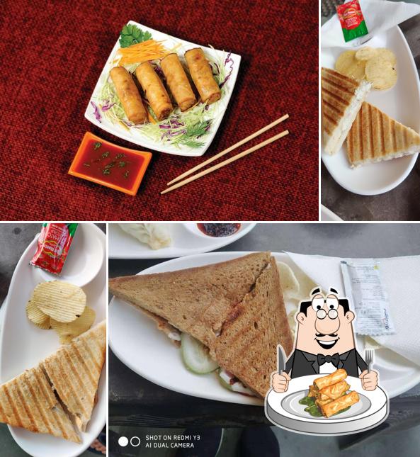 Spring rolls at Yo! Dimsum