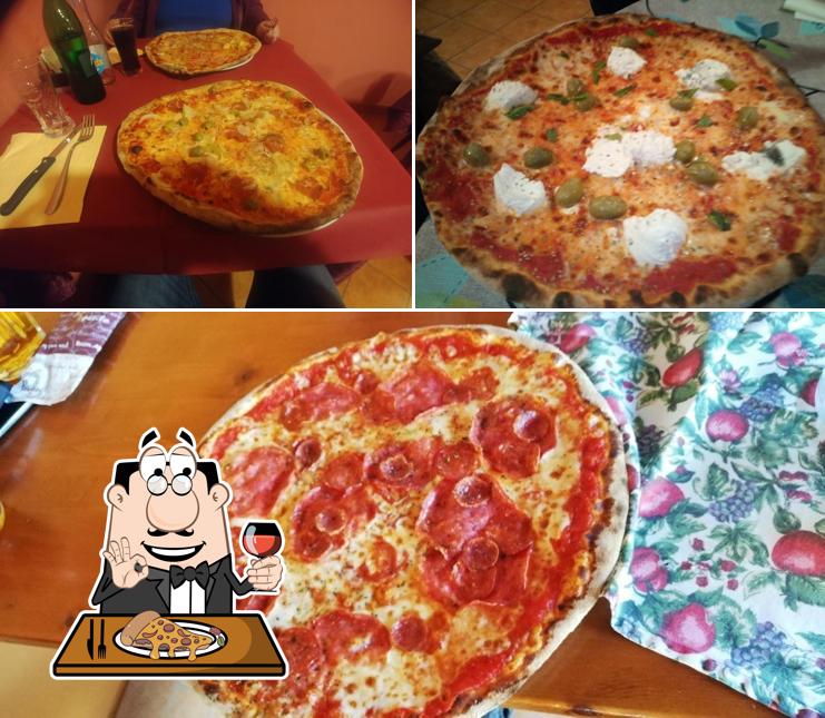 A pizzeria mlin, gostinske storitve Zoran Breščak s.p., puoi assaggiare una bella pizza