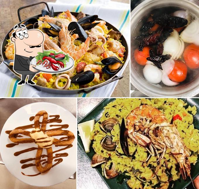 Ordina la cucina di mare a Picoteo Ristorantino messicano