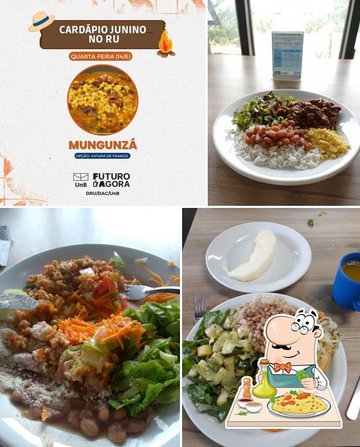 Risoto em Restaurante Universitário - RU ISM GOMES DE MATTOS