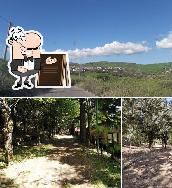 Gli esterni di La Pinetina Di Petralia Soprana