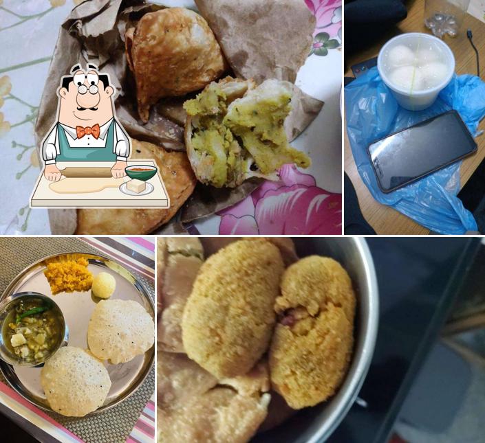 Samosa at Bengali Babu Sweets