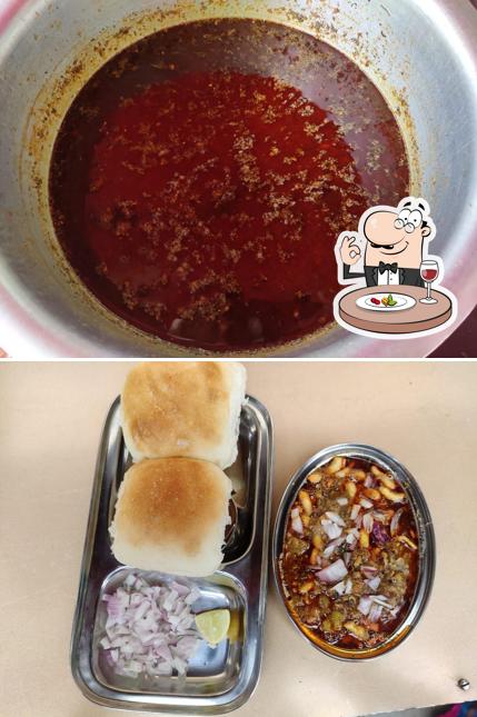 Food at Maharaja Misal