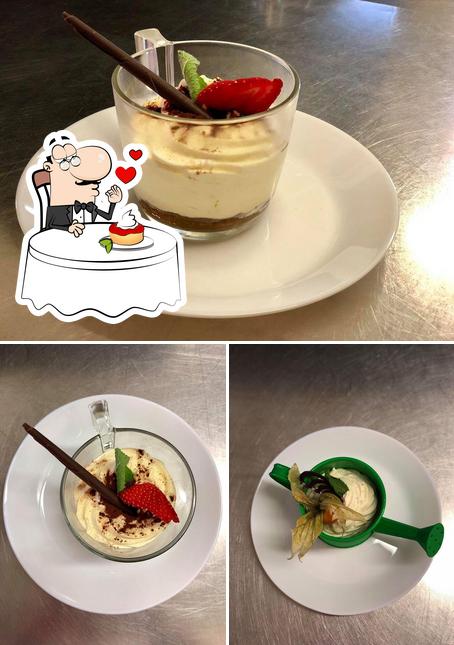 Ristorante Imperiale offre un'ampia varietà di dolci