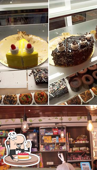 Cheesecake at 7th Heaven Cake