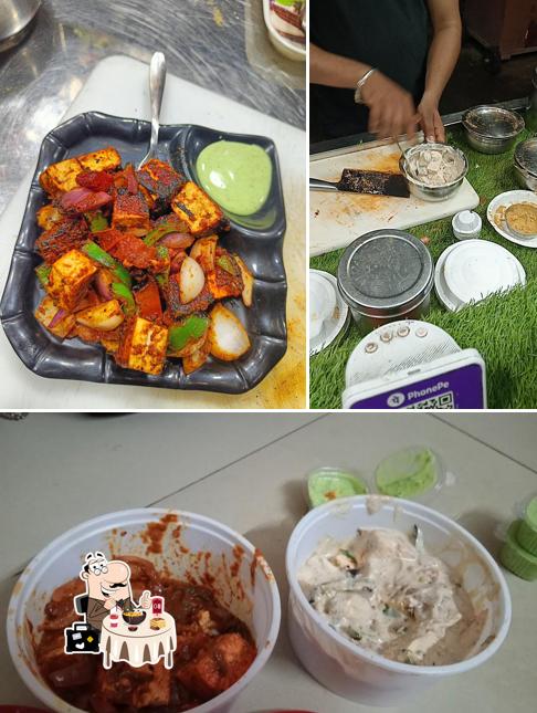 Food at The tandoor station