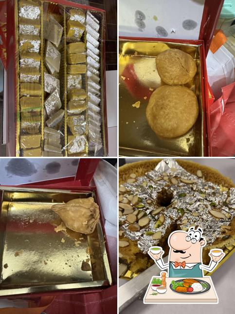 Food at Chhappan Bhog