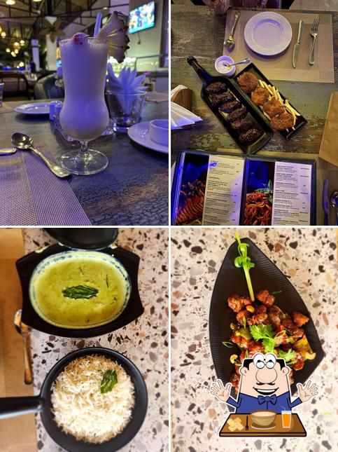 Food at River Deck Cafe