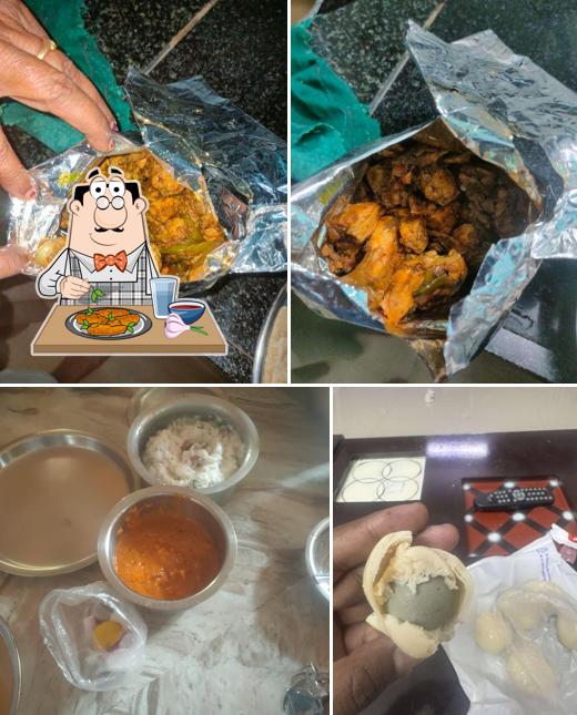 Chicken wings at Shridevi Family Restaurant