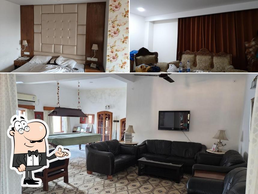 Take a seat at one of the tables at Royal Park Resorts