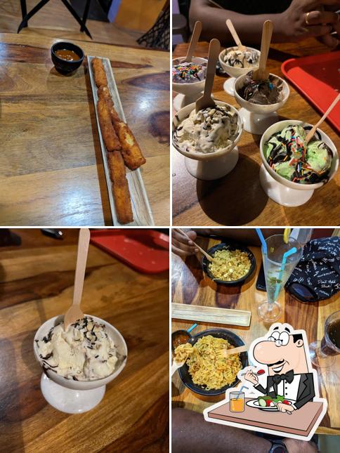 Meals at Helly & Chilly Cafe