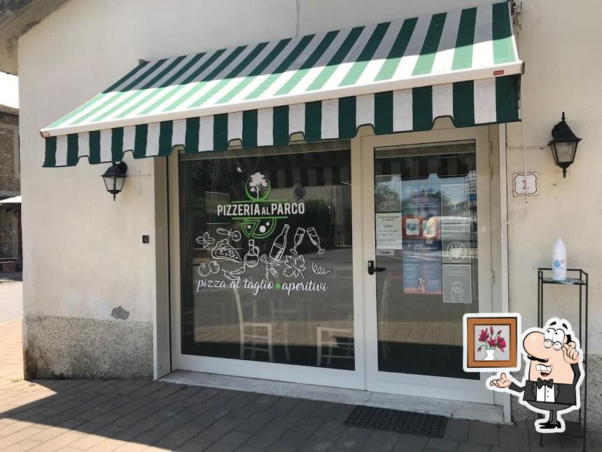 Gli interni di Pizzeria Friggitoria al Parco