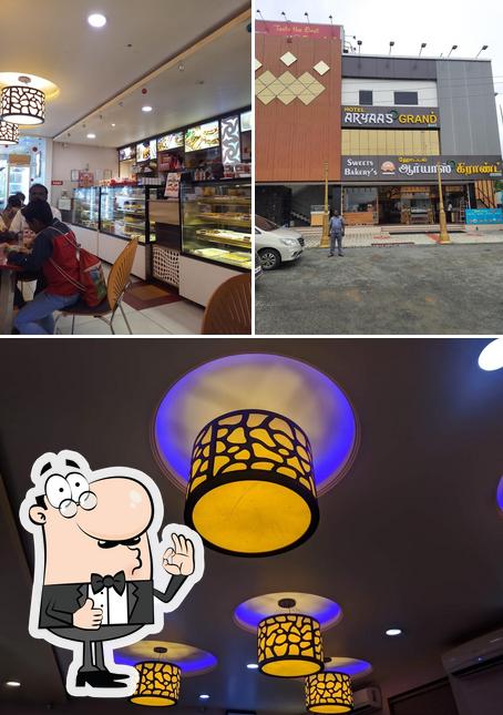 Here's a picture of Aryaas Sweets And Bakery