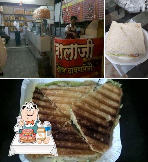 Here's a pic of Balaji Bhel
