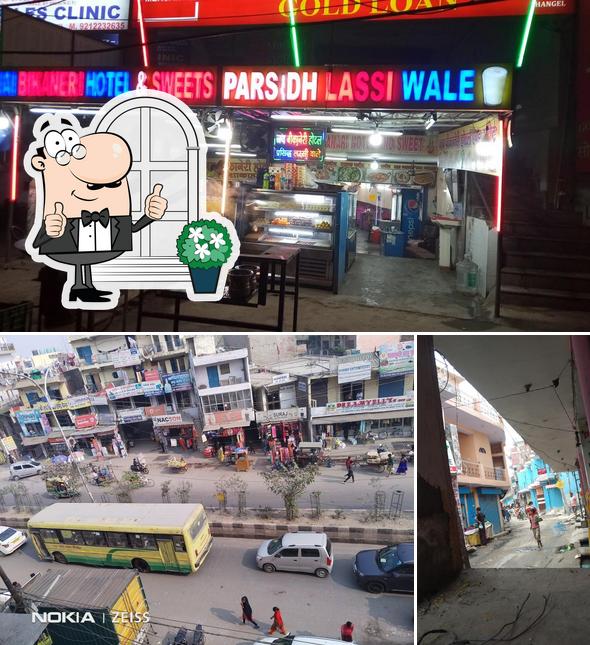 Among different things one can find exterior and food at Jai Bikaner Hotel & Sweets