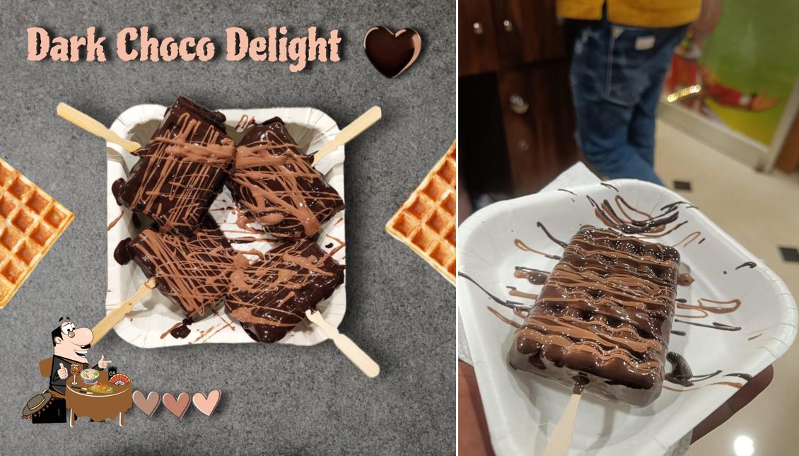 Meals at WAFFLE DELIGHT HUB