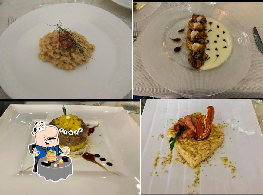 Platti al Ristorante Giardini Naxos Claire De Lune Porto Azzurro