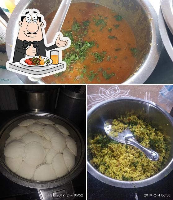 Meals at New Mirchi Stall