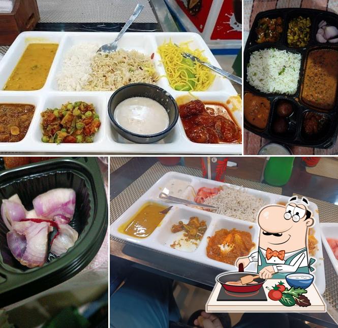 Chicken curry at AY7 RESTAURANT