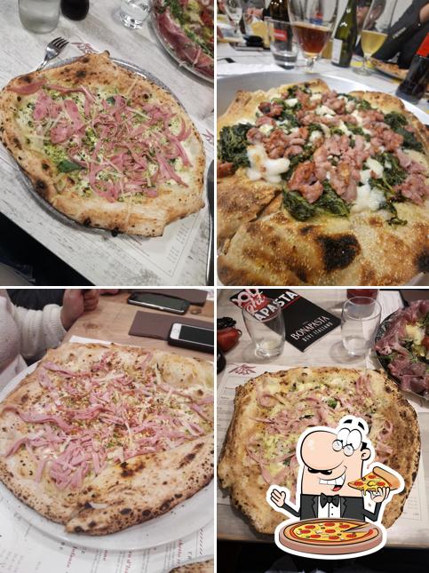 Ordina una pizza a Bonapasta Pizzeria