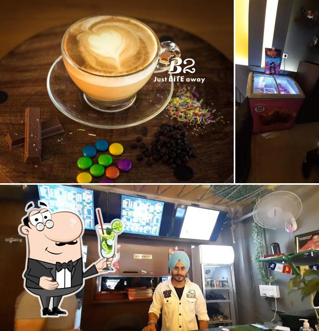 Enjoy a drink at Burger bites