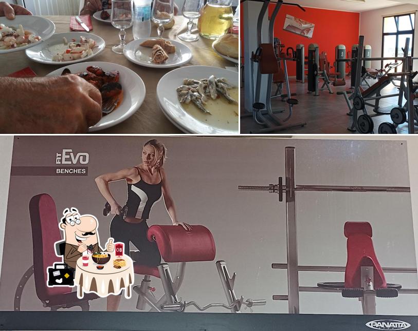La cibo e esterno del ristorante