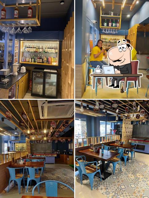 The interior of U.S. PIZZA Boisar