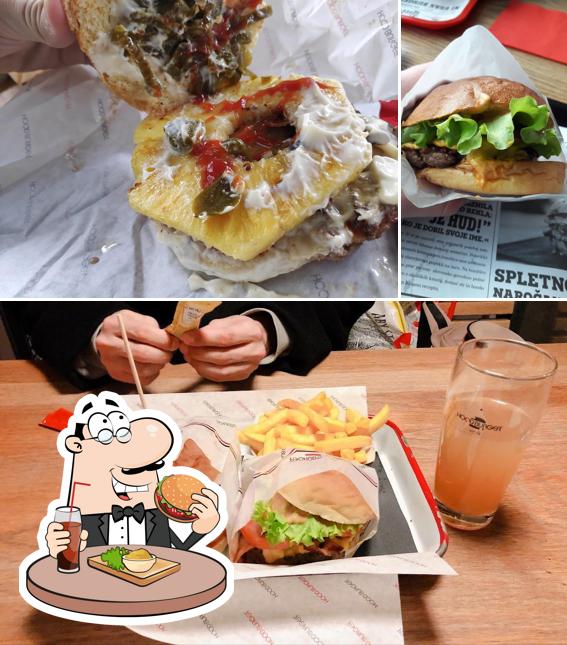 Concediti un bell'hamburger a Hood Burger Center