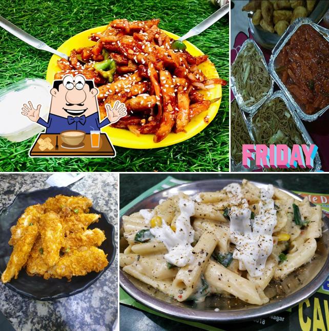 Meals at CAFE DE BIENKA