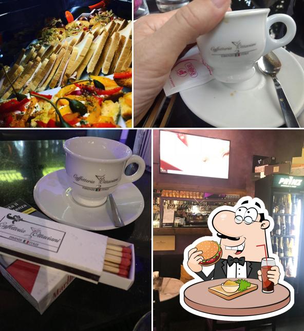 Ordina un hamburger a CaffetteriaOttaviani • Bar • Tabacchi •Champagne