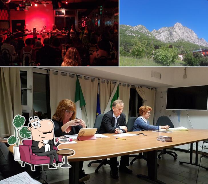 La foto di interni e esterno da Circolo Cooperativo Libero Pensiero