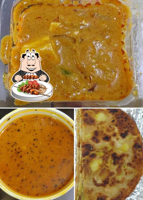 Food at De Khana Khazana