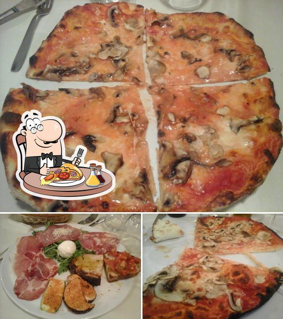 Trattoria La Piazzetta