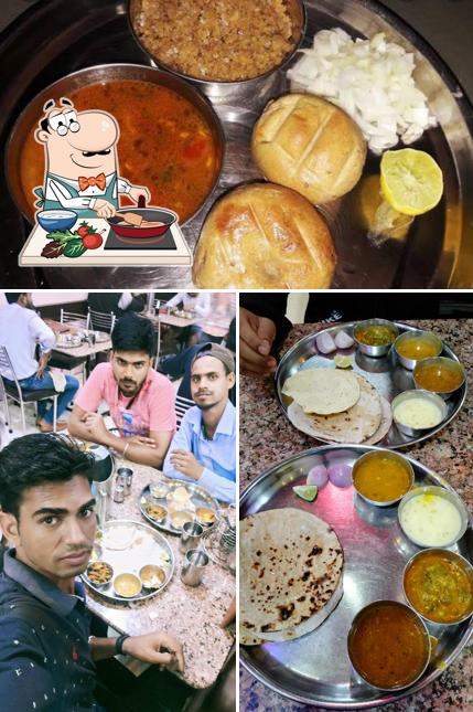 Chicken curry at Mahadev Pure Veg