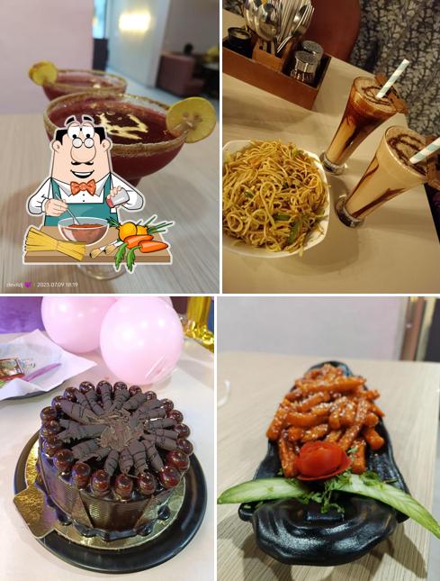 Spaghetti bolognese at New Way Cafe and Restaurant