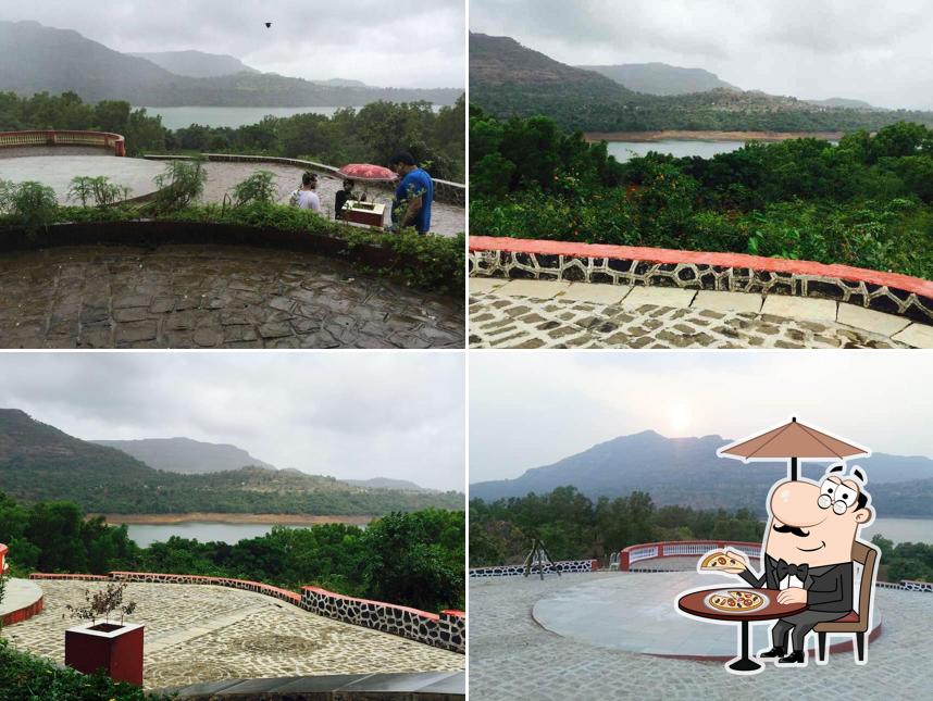 You can get some fresh air at the outside area of Paradise Cafe