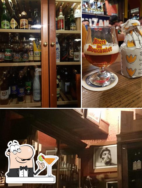 La foto della bevanda e bancone da bar di Osteria Malatesta