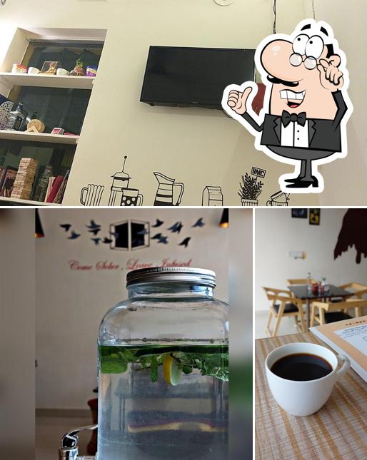 Check out how Brew mech cafe looks inside