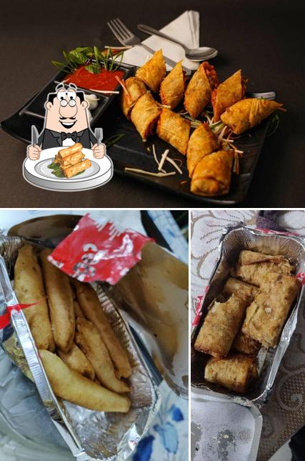 Spring rolls at Desi Chinese