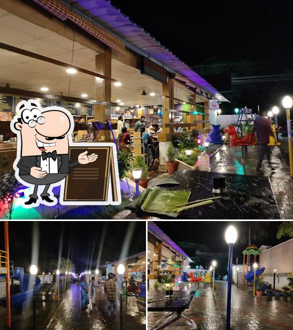 Check out how Maman Parotta looks outside