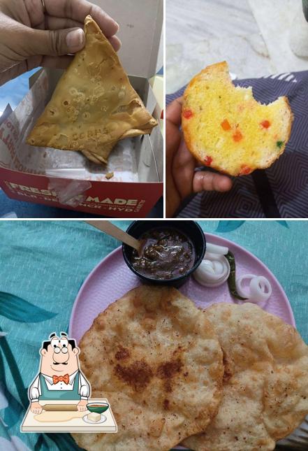 Samosa at Samosa Party Laxmi Nagar