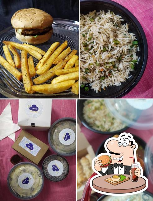 Order a burger at Cloud Culture